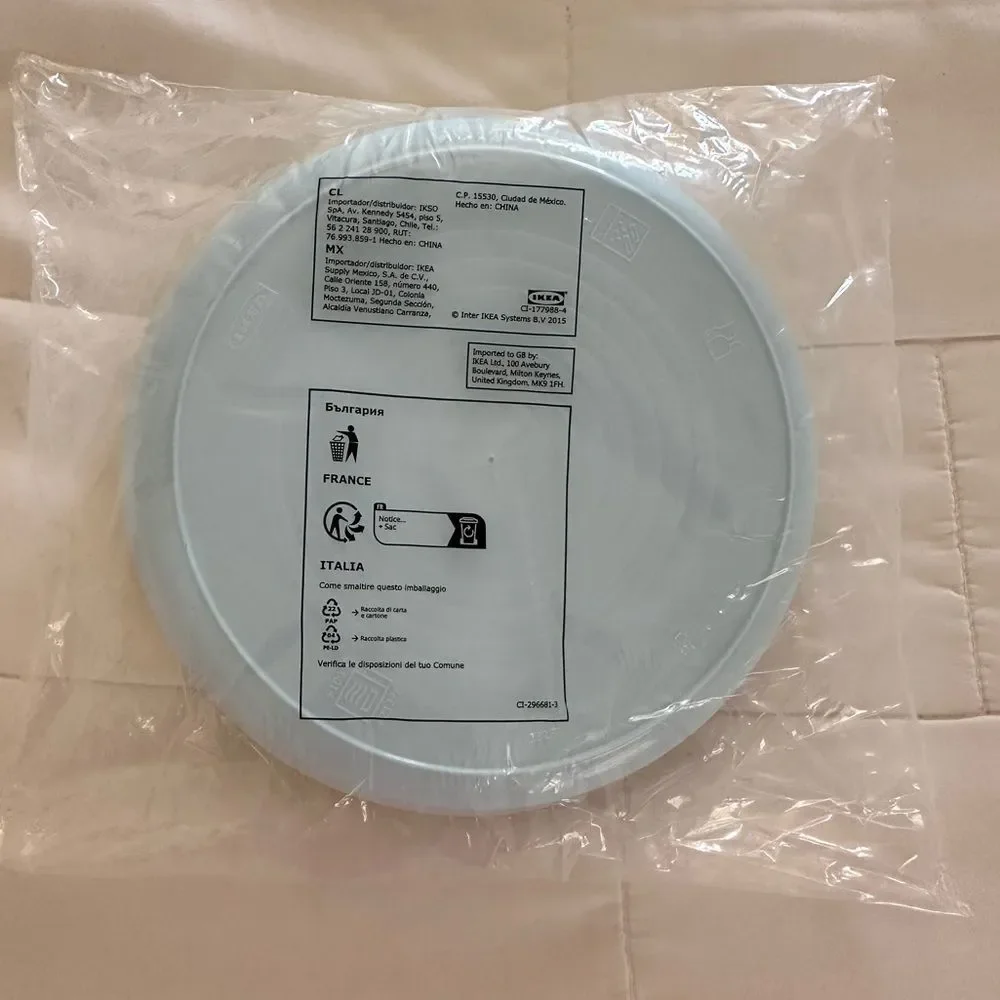 IKEA Plastic Kalas Plates set of 6 plates for children/pets NEW